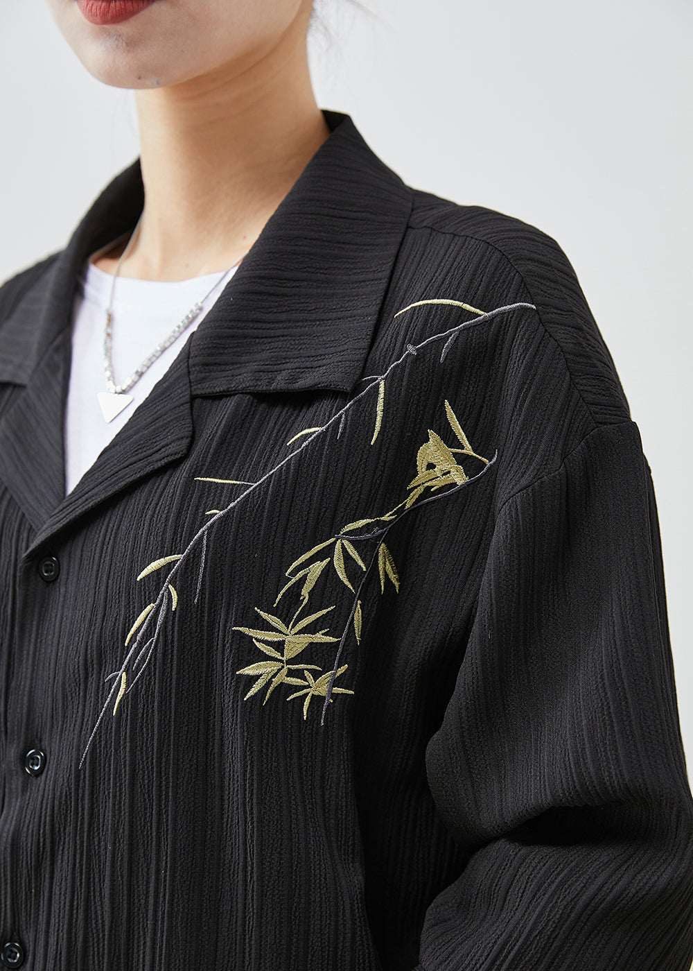 Modern Black Branch Embroideried Cotton Shirt Fall