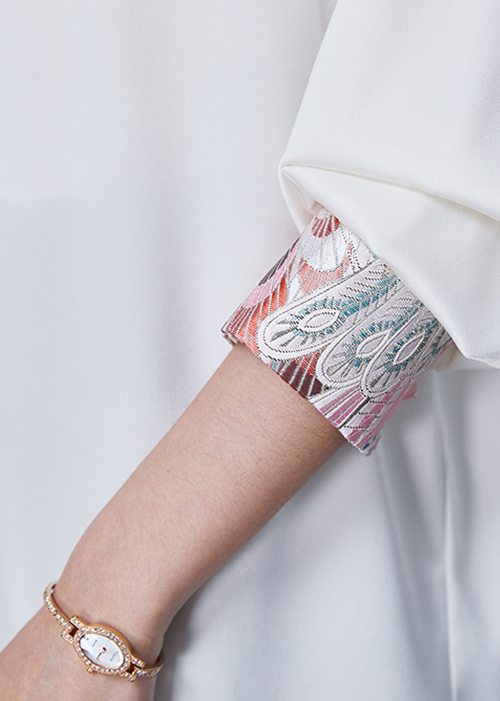 White Embroidered Chiffon Oriental Shirt Spring