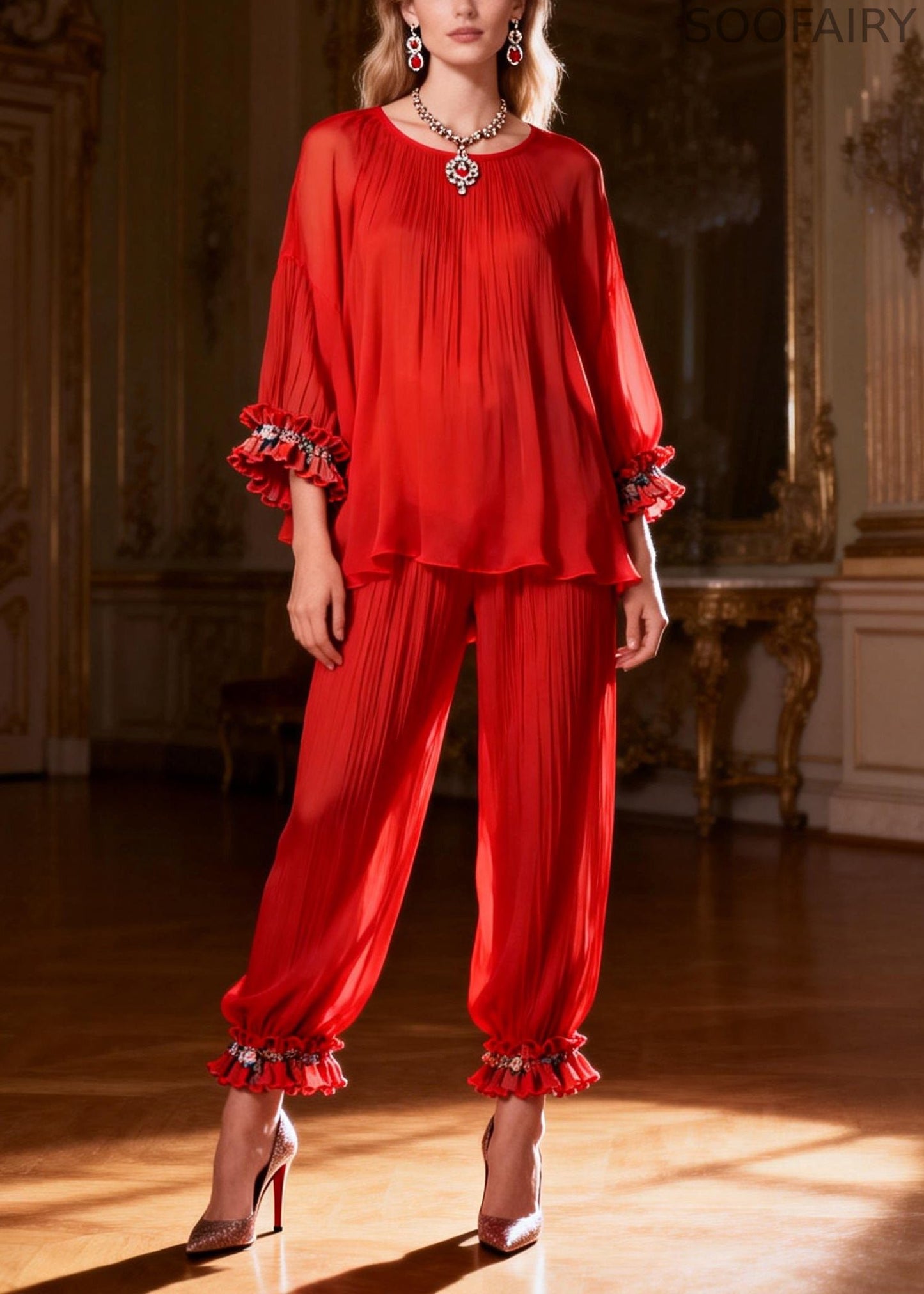 Loose Red O Neck Ruffled Tops and Crop Pants Two Piece Set Bracelet Sleeve