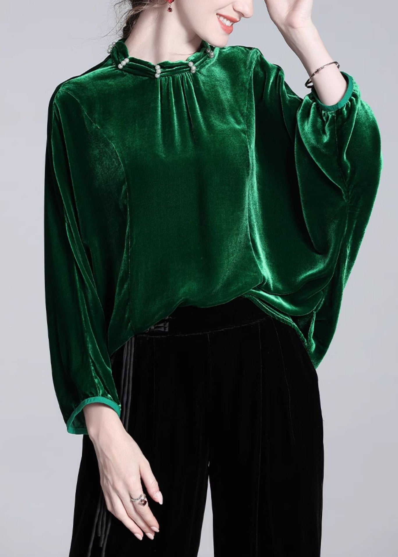 Loose Green Nail Bead Silk Velour Blouse Batwing Sleeve