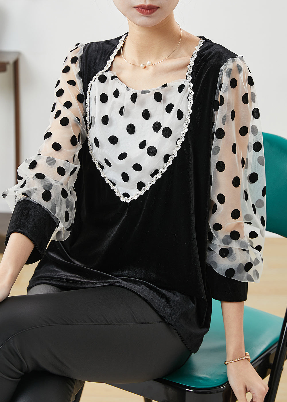 Black Dot Patchwork Velour Fake Two Piece Shirts Spring
