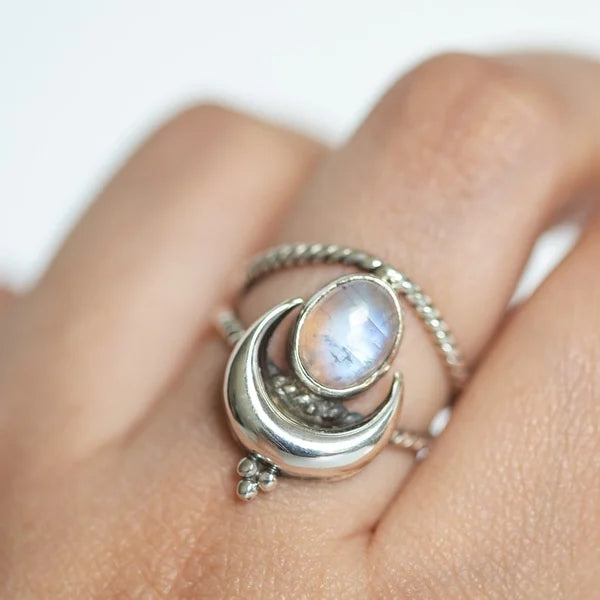 Stunning Ring for Daily Wear