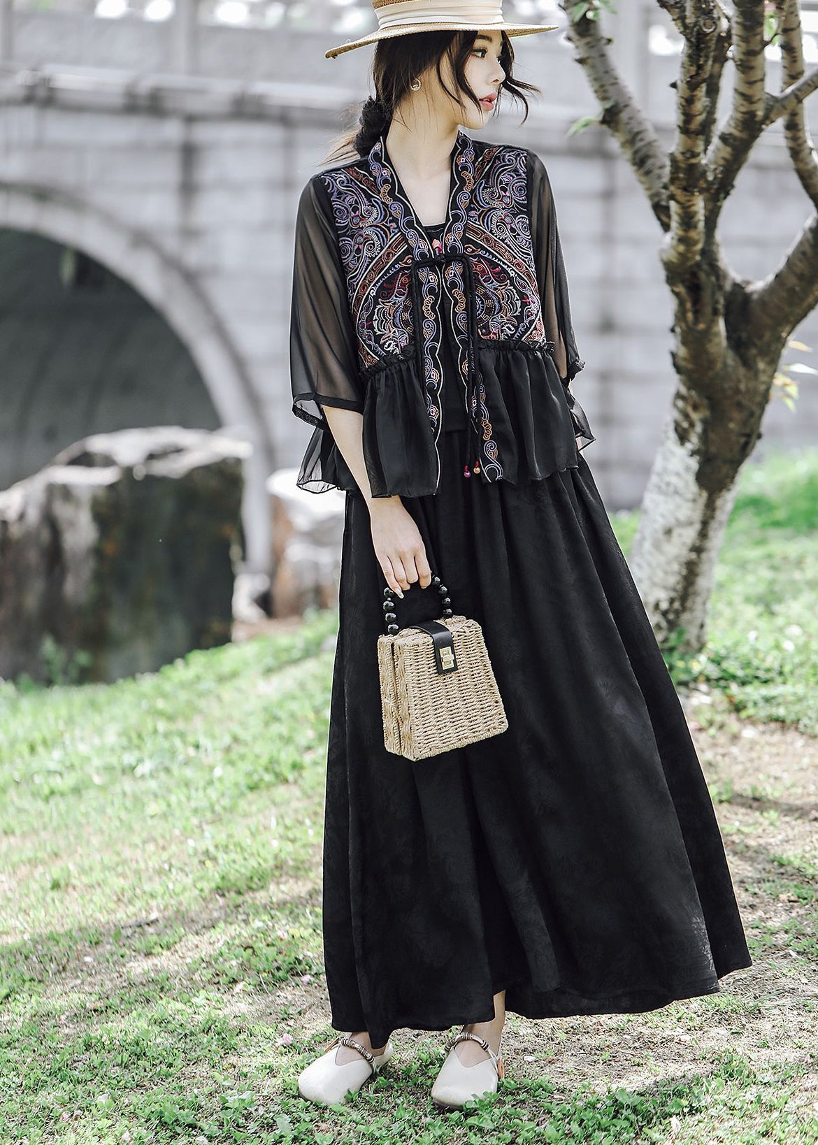 Black Style Embroideried Ruffled Linen Silk Blouse Tops Summer