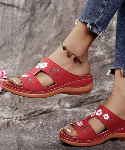 Red Embroideried Faux Leather Splicing Wedge Slide Sandals