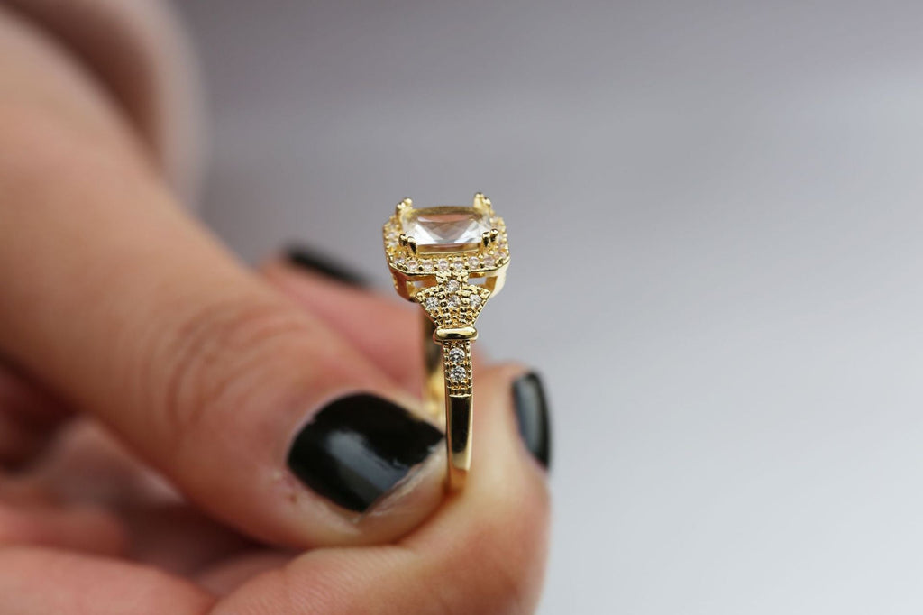 Stunning Set for Daily Wear
