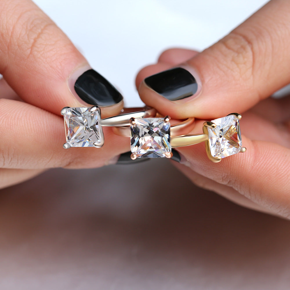 Stunning Gold Ring for Daily Wear