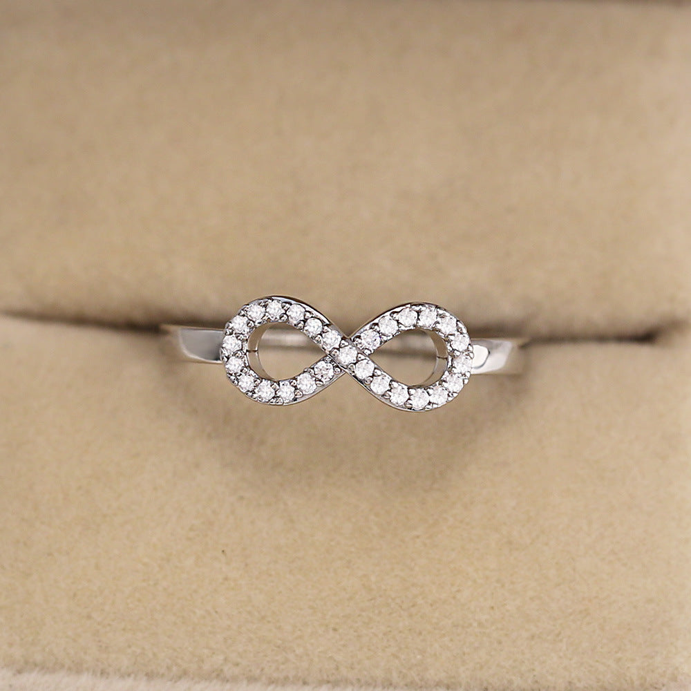 Beautiful Set with Unique Style