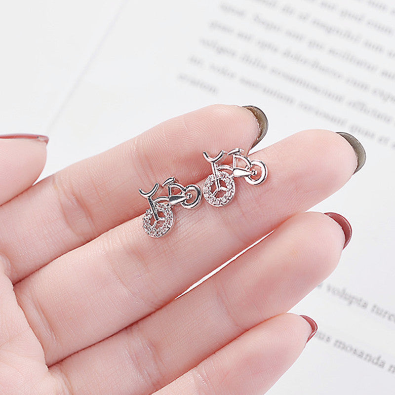 Stunning Earring for Daily Wear