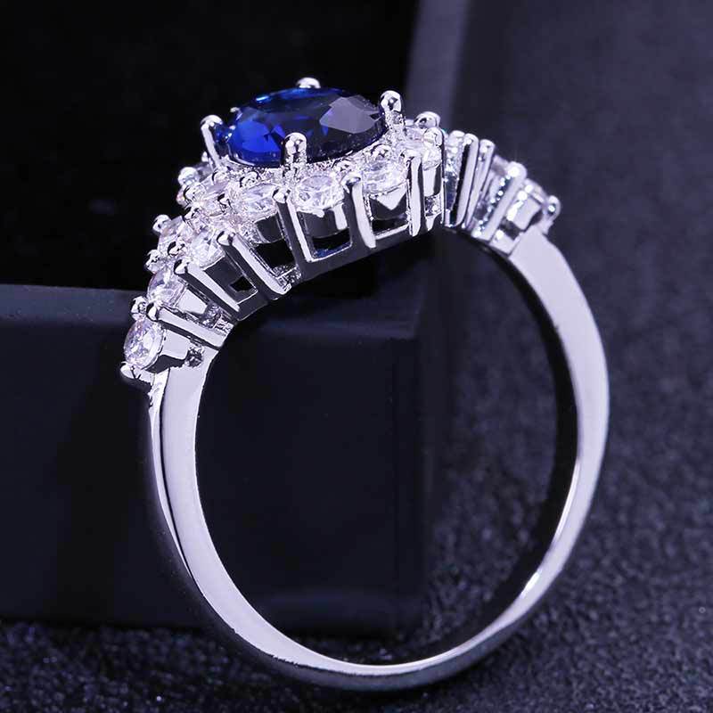 Romantic Gold Ring for Special Moments