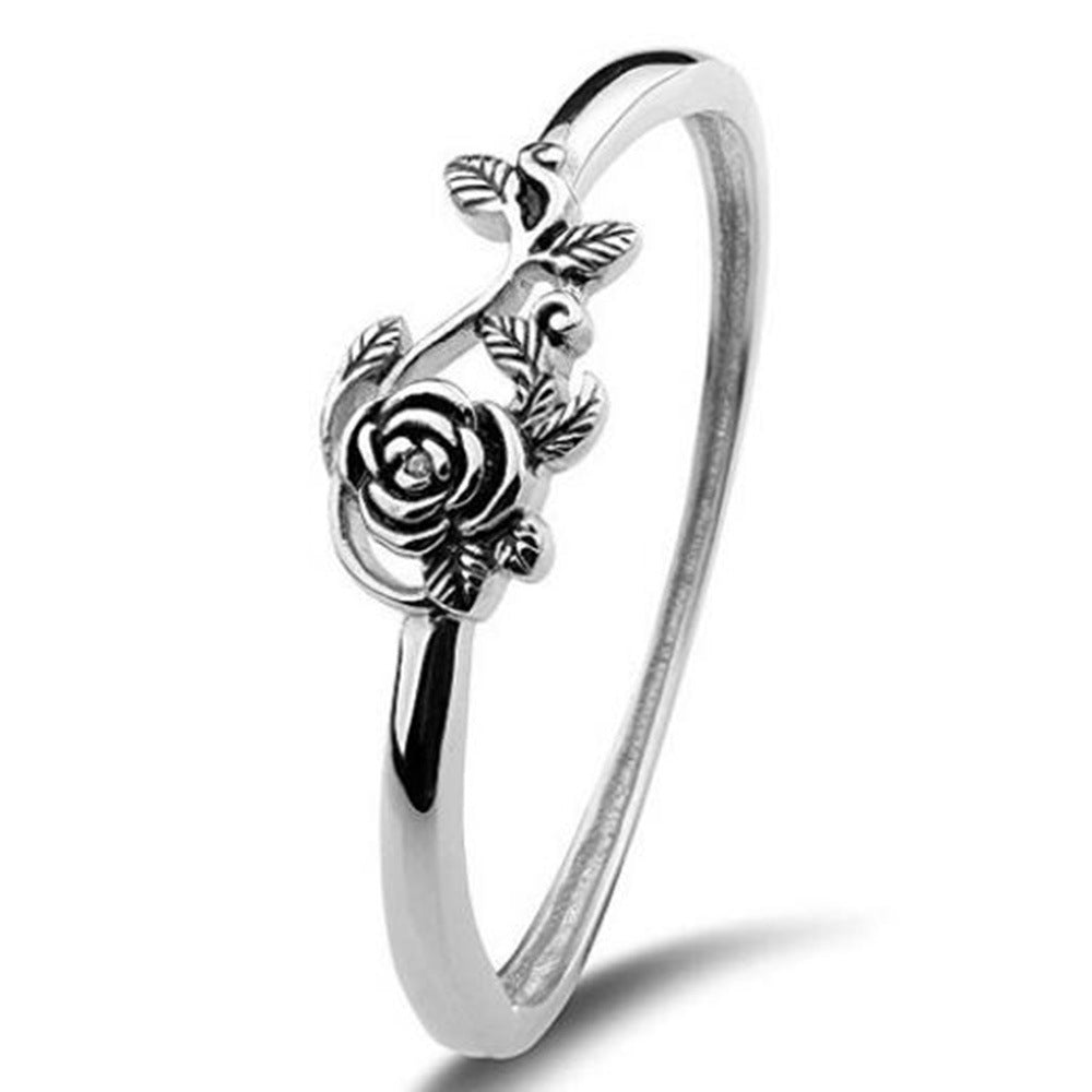 Delicate Artisan Silver Ring