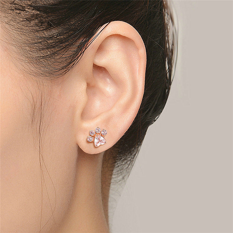 Delicate Artisan Gold Earring