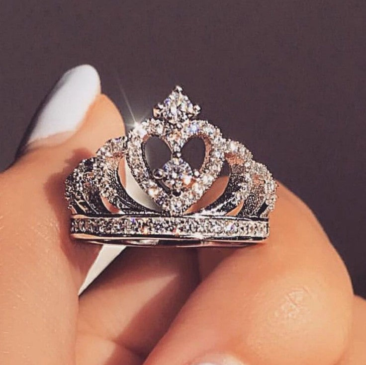 Beautiful Silver Ring with Unique Style