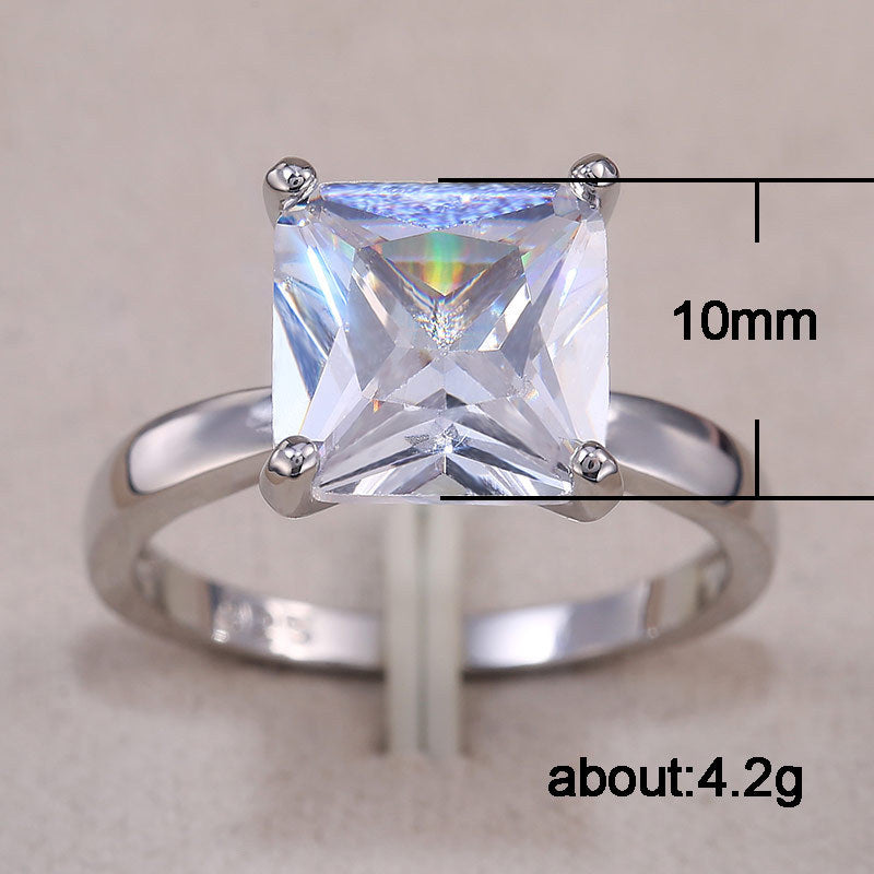 Stunning Gold Ring for Daily Wear