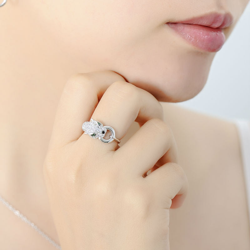 Beautiful Silver Set with Unique Style