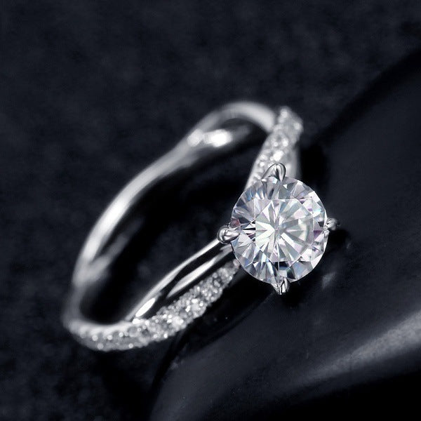 Romantic Gold Ring for Special Moments