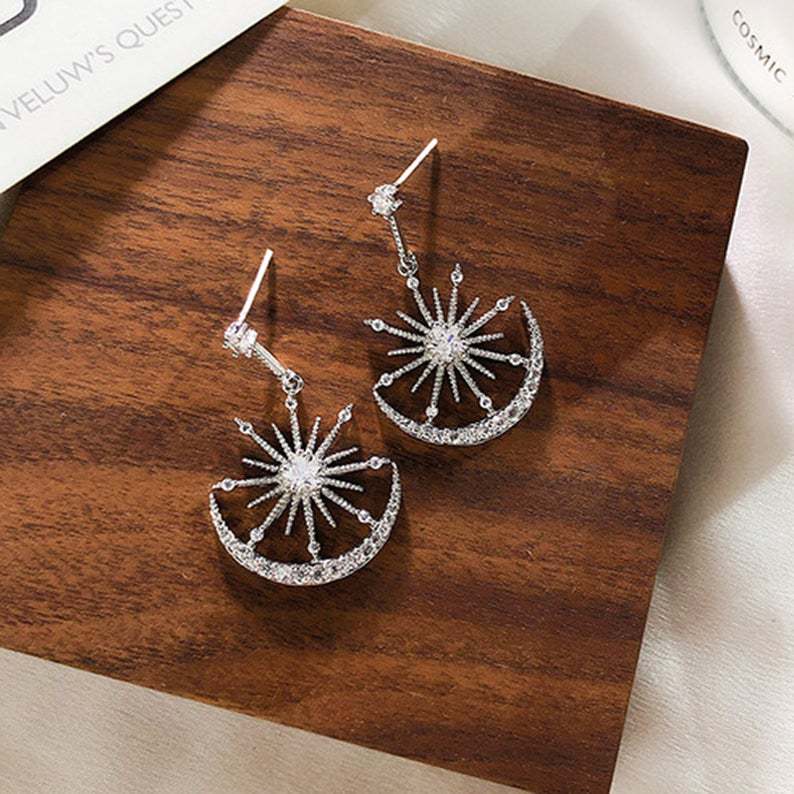 Delicate Artisan Silver Earring