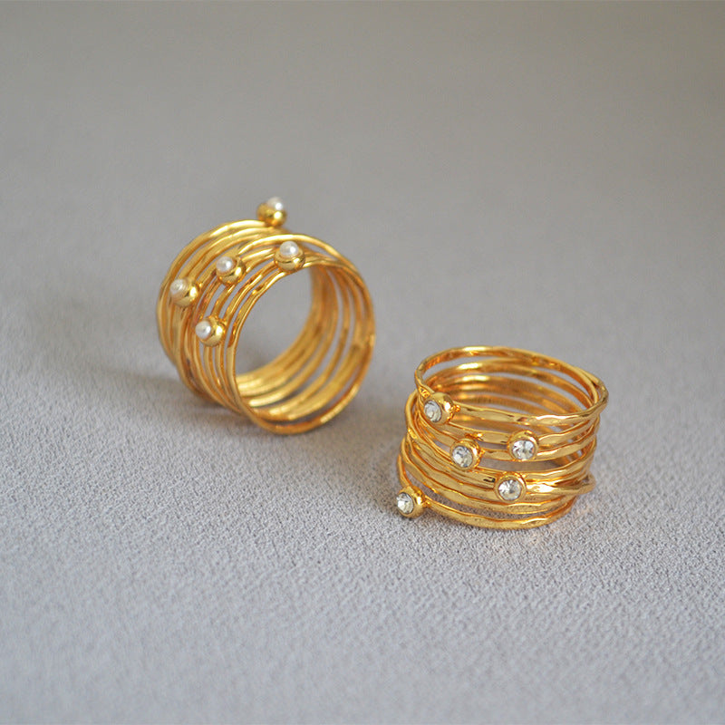 Classic Pearl Set with Timeless Appeal