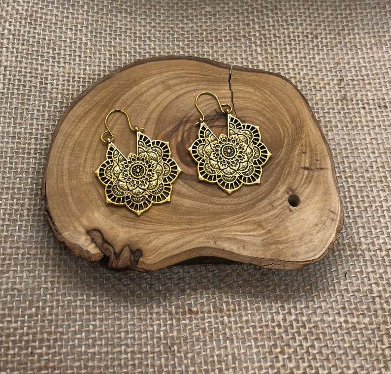 Stunning Earring for Daily Wear