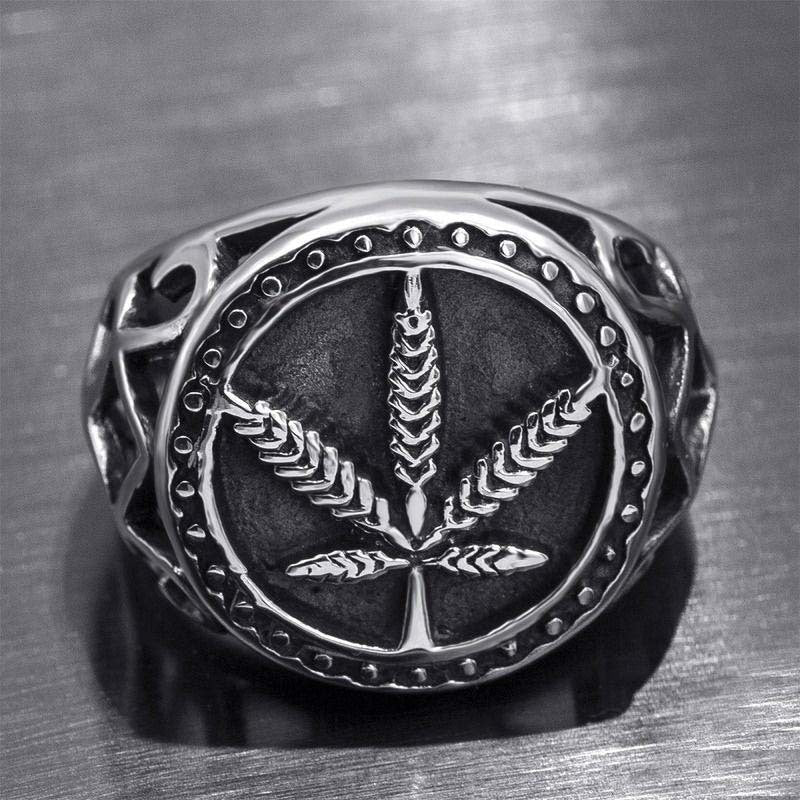 Beautiful Silver Ring with Unique Style