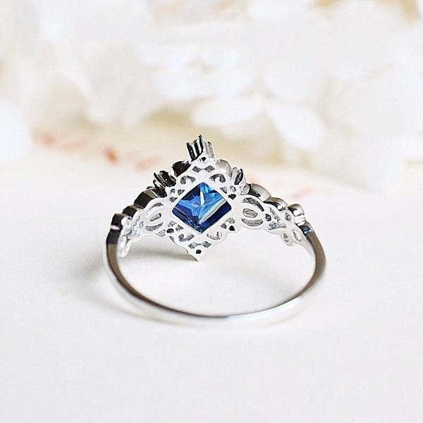 Stunning Ring for Daily Wear