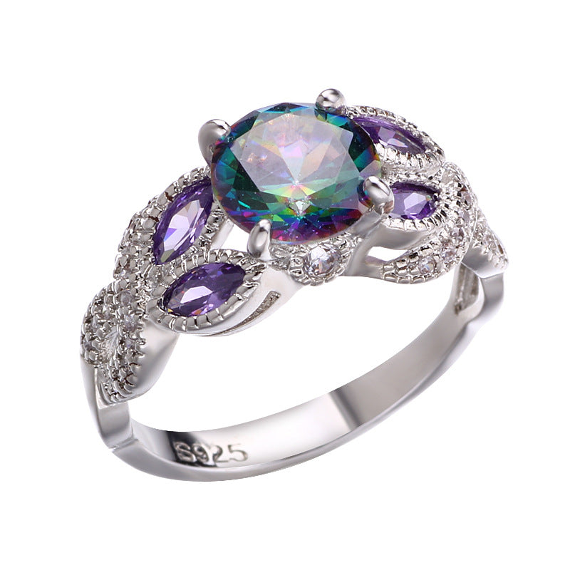 Classic Silver Ring with Timeless Appeal