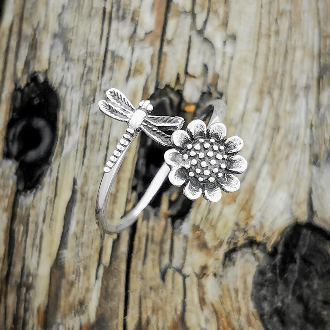 Charming Ring for Any Occasion
