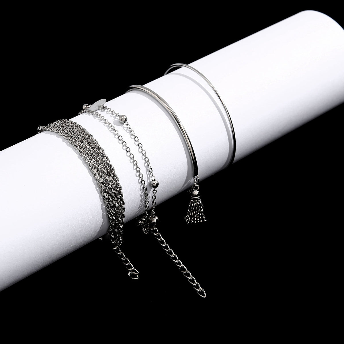 Charming Silver Bracelet for Any Occasion