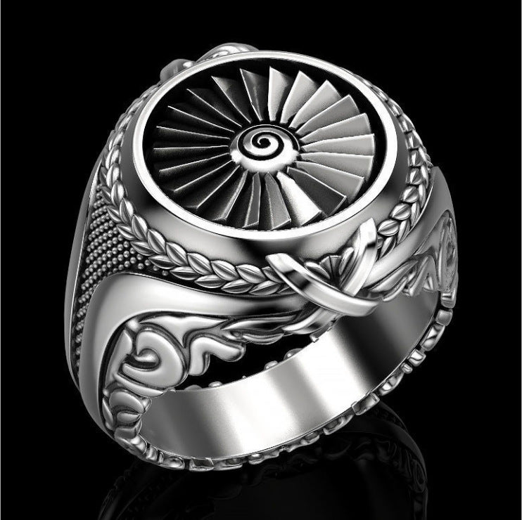 Classic Silver Ring with Timeless Appeal