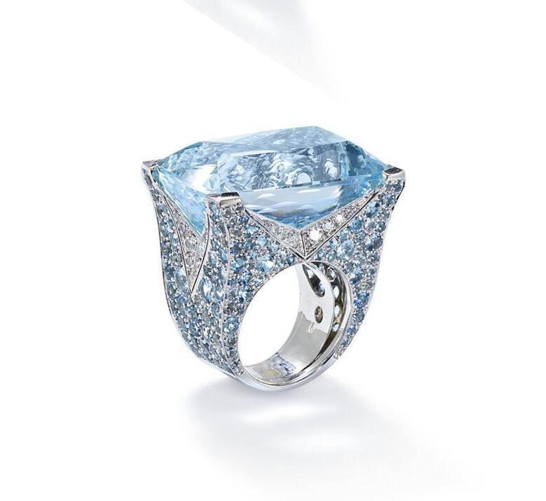Beautiful Ring with Unique Style