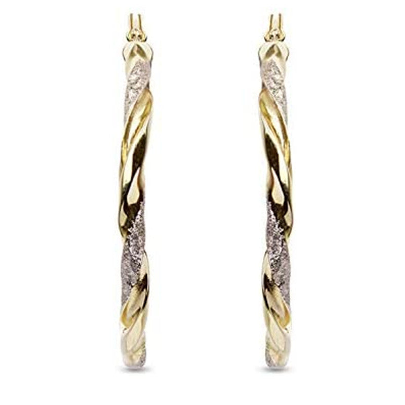 Romantic Gold Earring for Special Moments