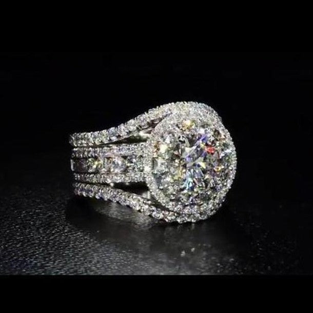 Elegant Ring for Every Occasion