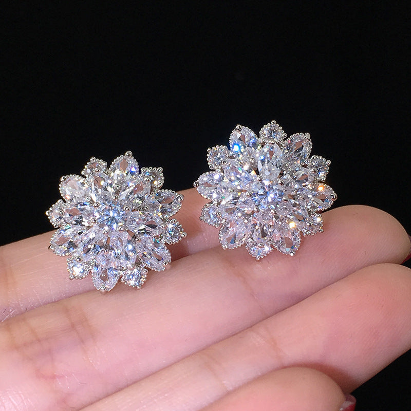 Elegant Earring for Every Occasion