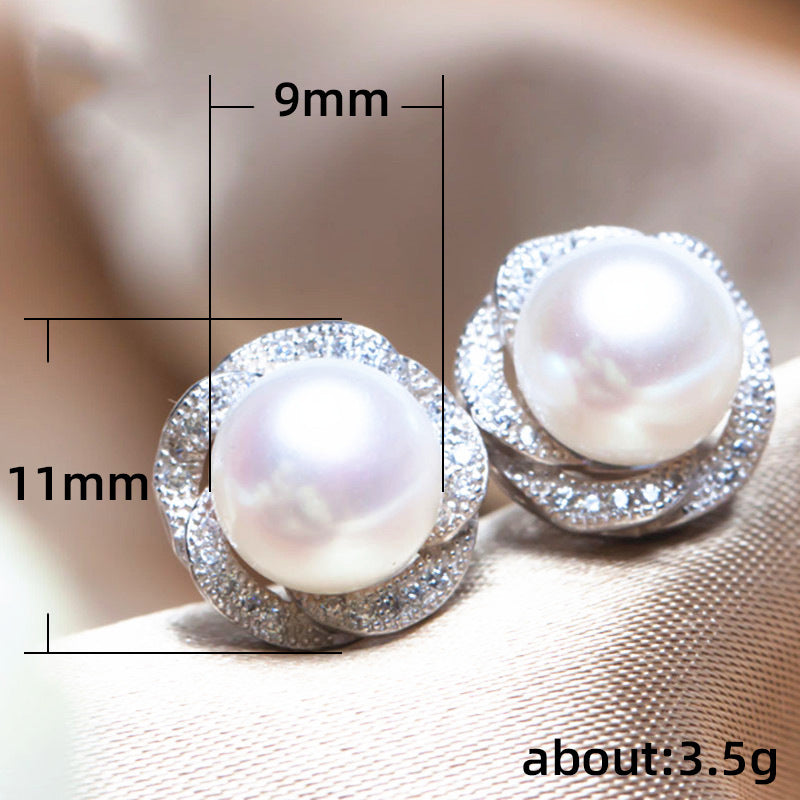 Delicate Artisan Pearl Earring