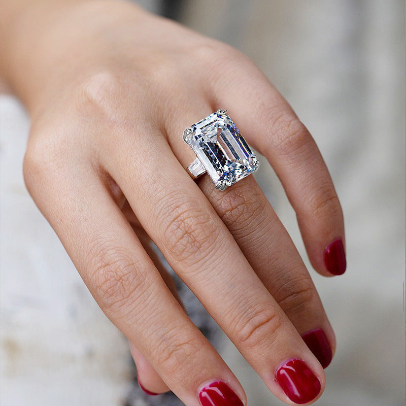 Stunning Ring for Daily Wear