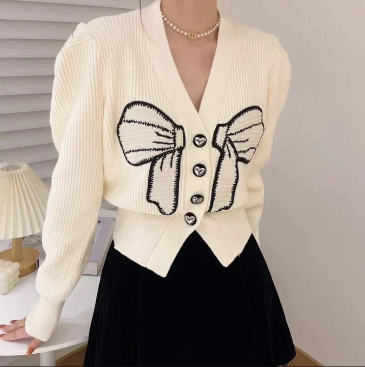 JO | Elegant & Comfortable Ladies Blouse