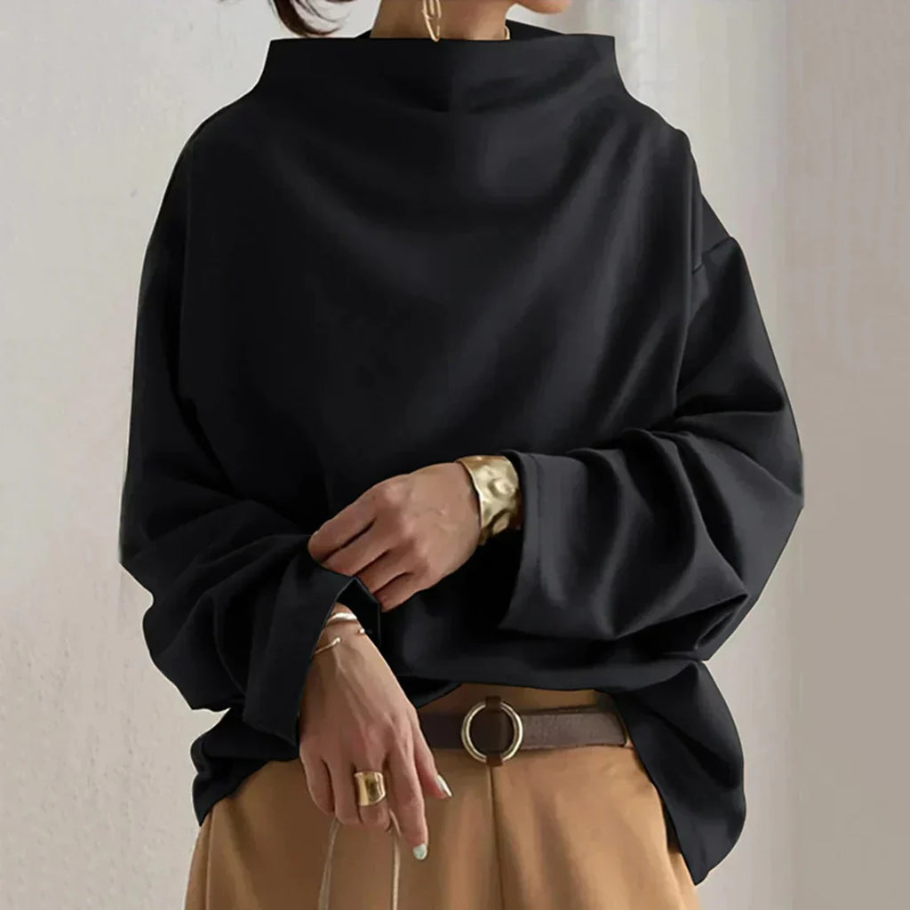JO | Black sweater with oversized round neckline