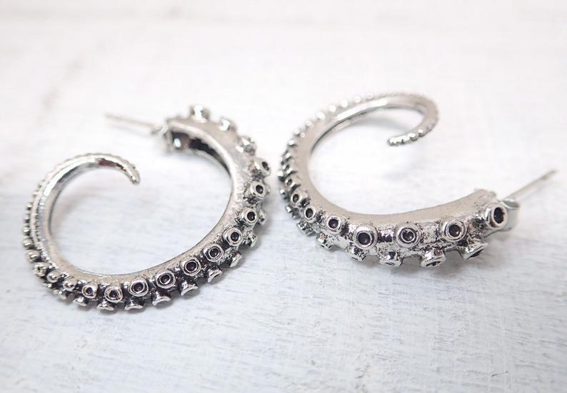 Vintage Handmade Earring