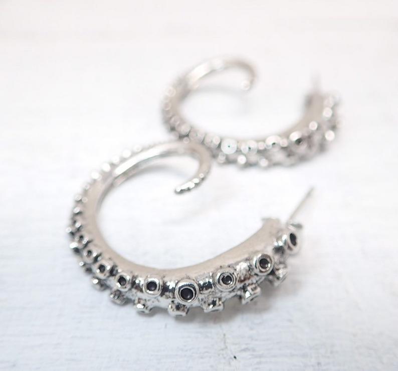 Vintage Handmade Earring