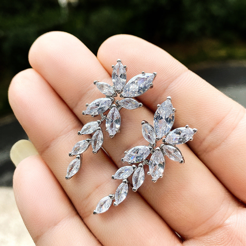 Elegant Earring for Every Occasion