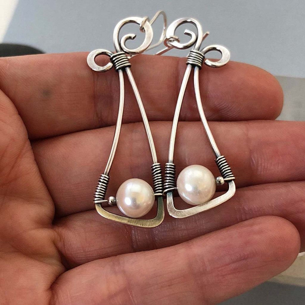 Stunning Silver Earring for Daily Wear