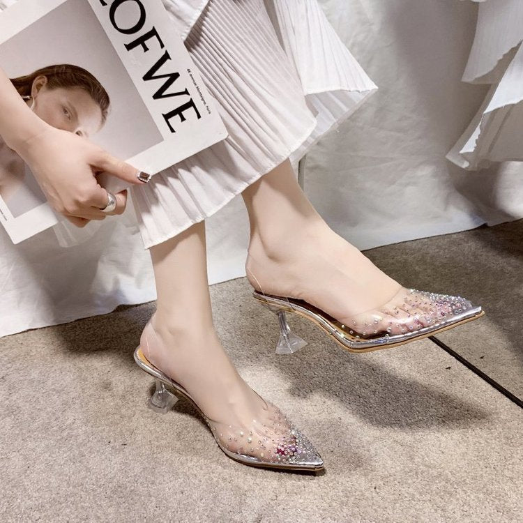 Graceful Orthopedic Sandals for Modern Look
