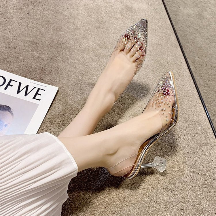 Graceful Orthopedic Sandals for Modern Look