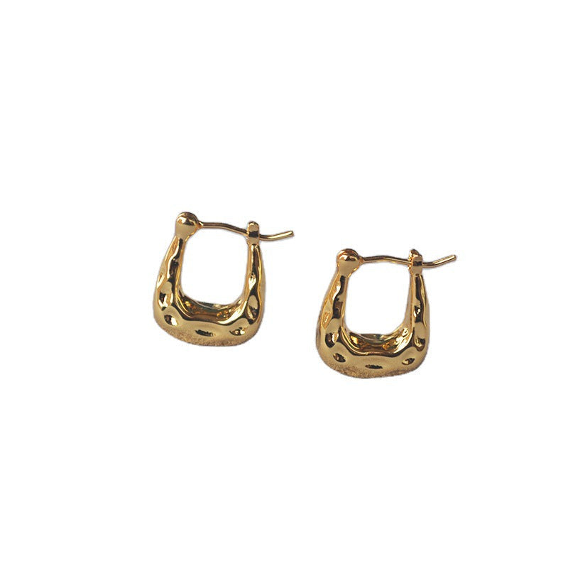Beautiful Gold Earring with Unique Style