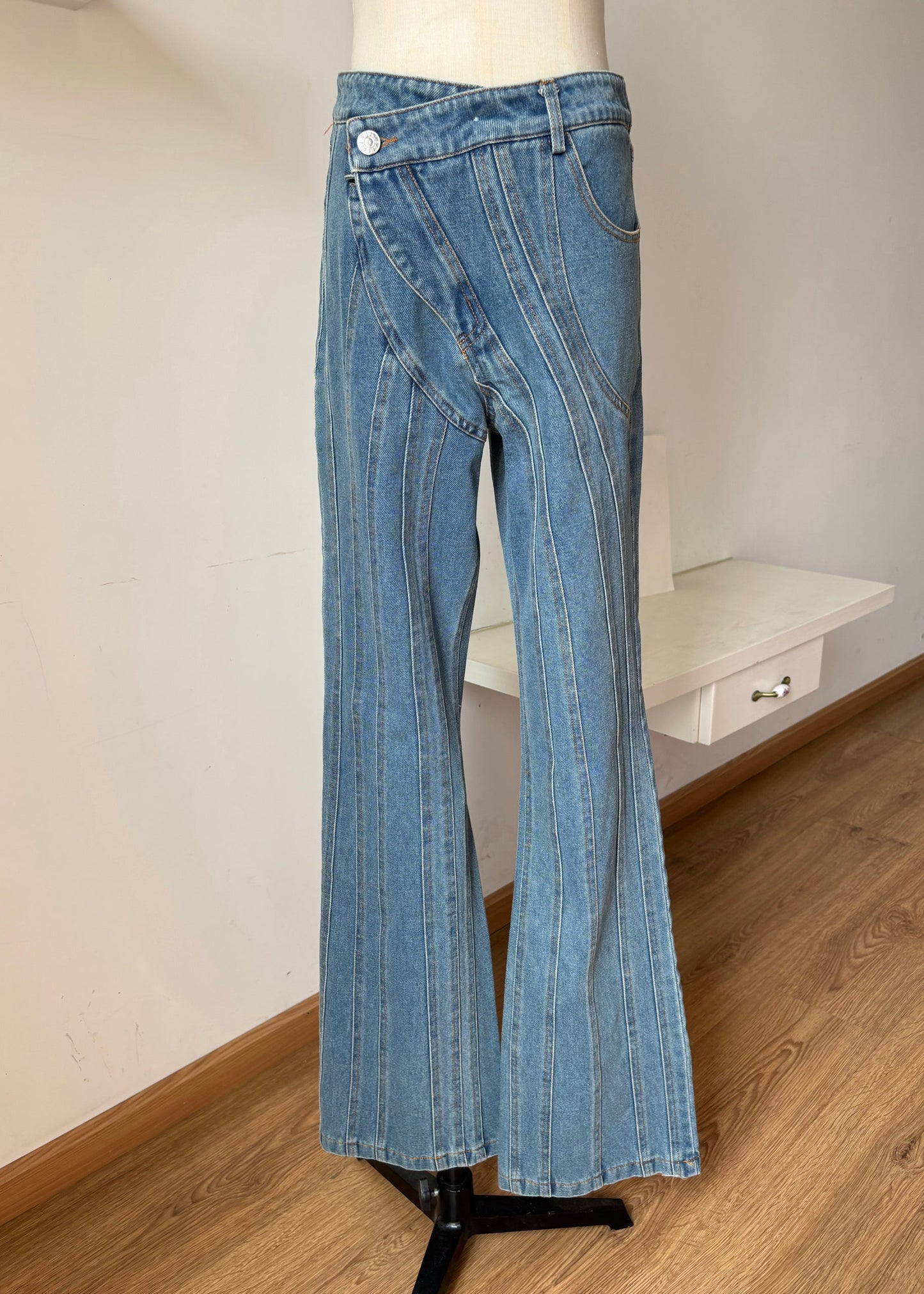 Blue Asymmetrical Design Pockets Denim Flared Trousers Fall