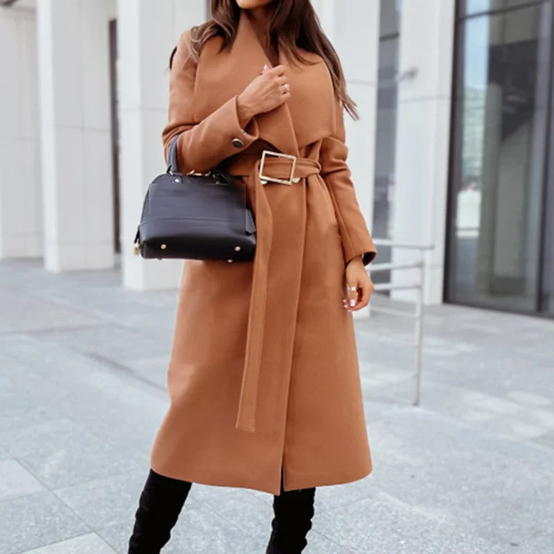 Fashionable and Minimalist winter Coat