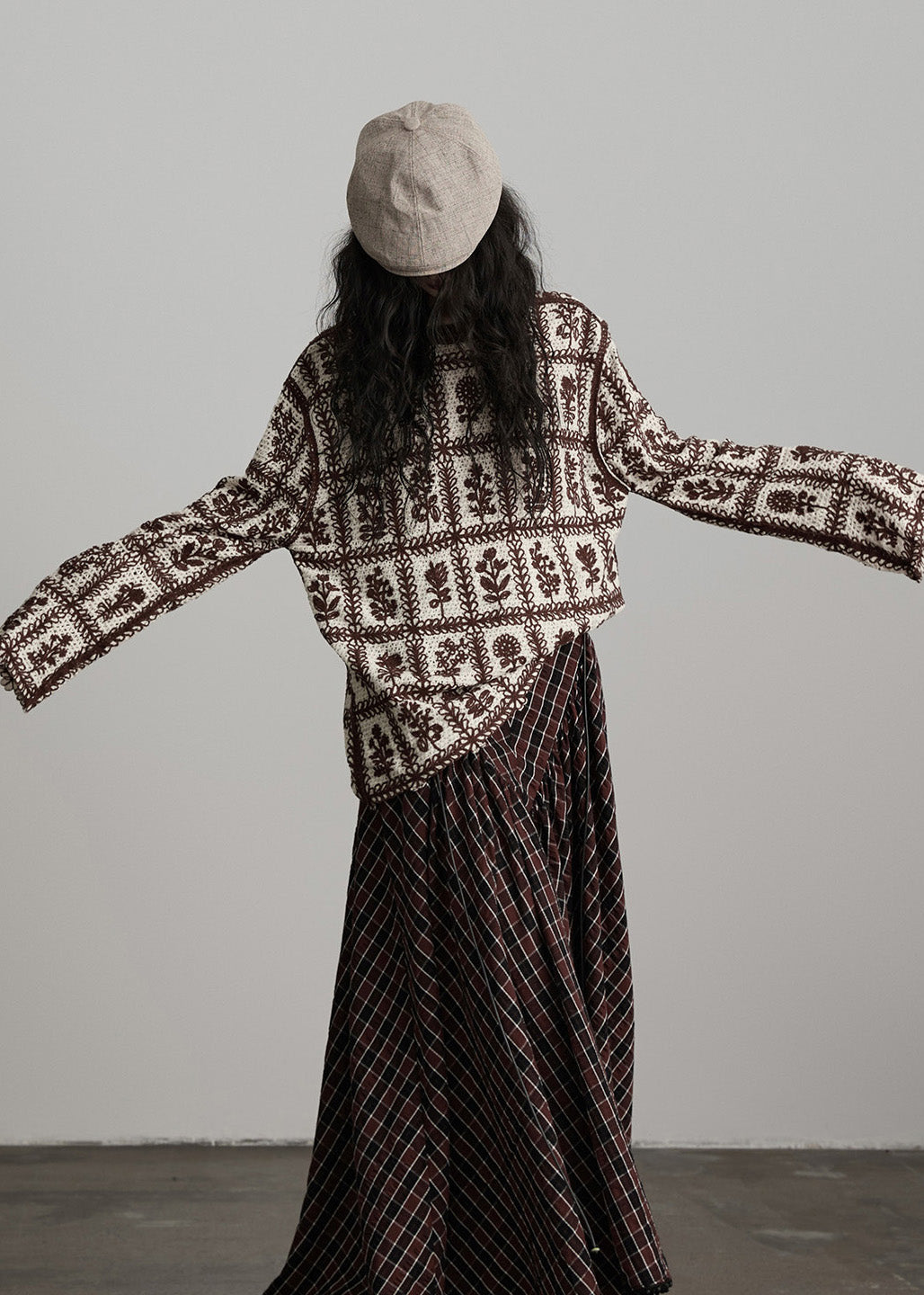 Coffee O Neck Jacquard Knit Sweater Winter