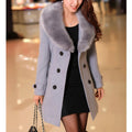 JO | Luxurious fur coat for the discerning lady