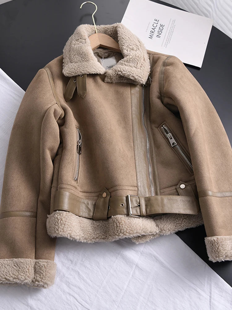 JO | Modern and versatile winter coat