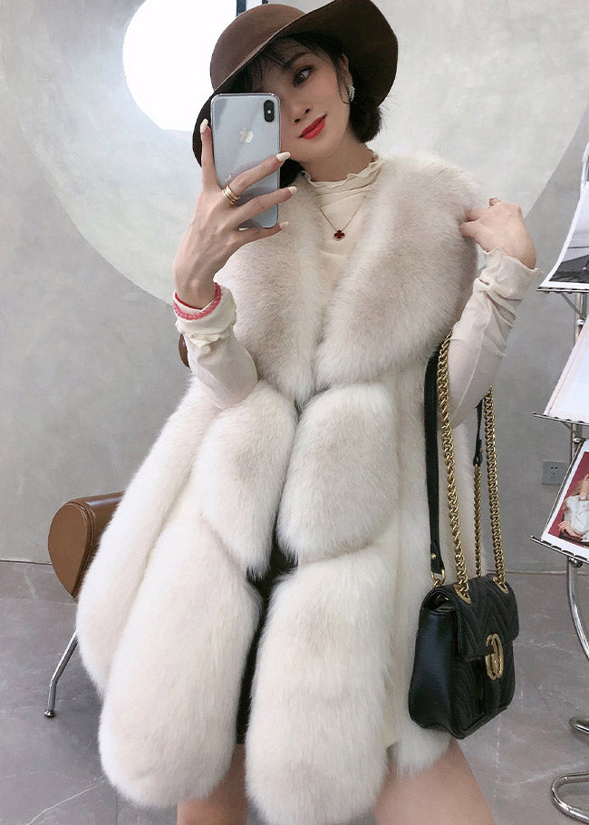 Simple White V Neck Thick Leather and Fur Waistcoat Winter