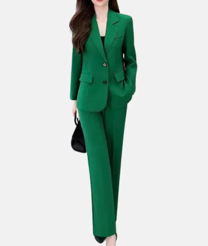 JO | Elegant trouser suit with fitted blazer